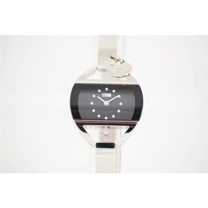 Storm Temptress Charm