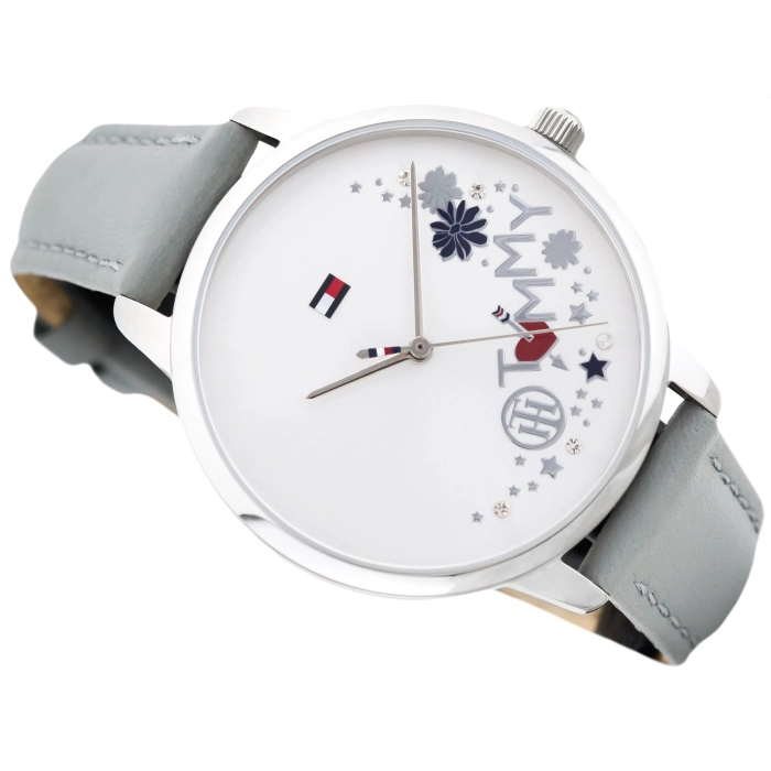 Tommy Hilfiger August